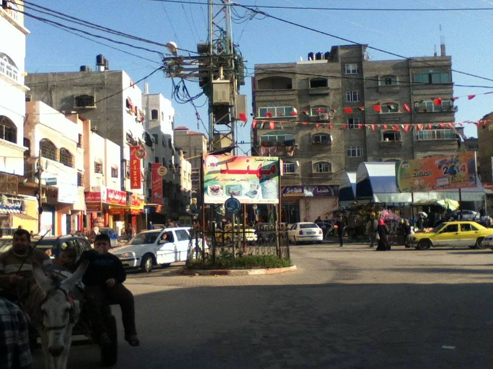 Picture for Jabalya R.C. Camp - Palestine: : دوار تمراز بقلب مخيم جباليا،،، زكريا فارس